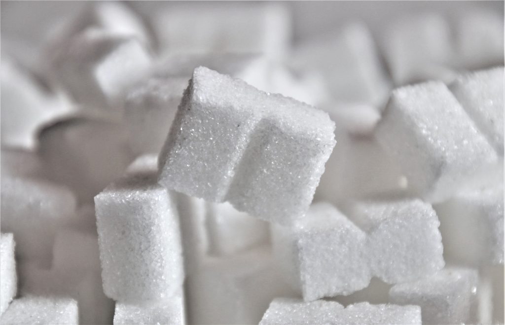 Cukier – czy warto całkowicie pozbyć się go z naszej diety?
